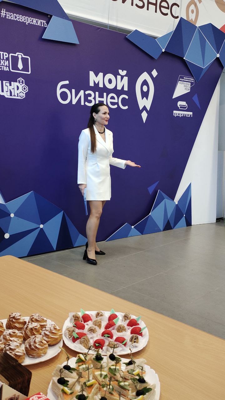 28 сентября на базе Мурманского регионального инновационного бизнес-инкубатора прошла встреча представителей медицинских учреждений Мурманской области с победителем Арктического акселератора - международной компанией «Хабилект»,